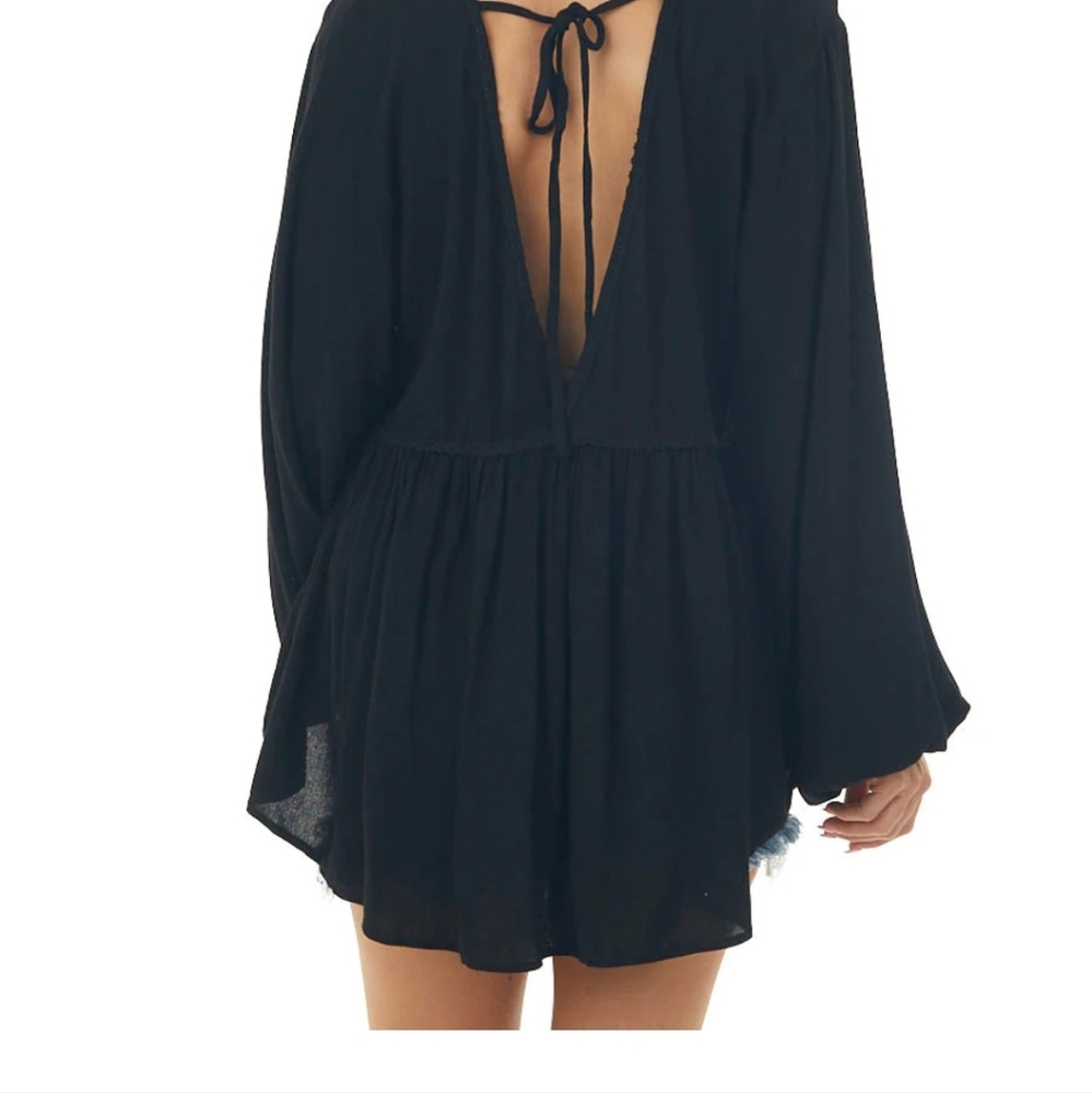 Umgee size small top - Picture 2 of 3